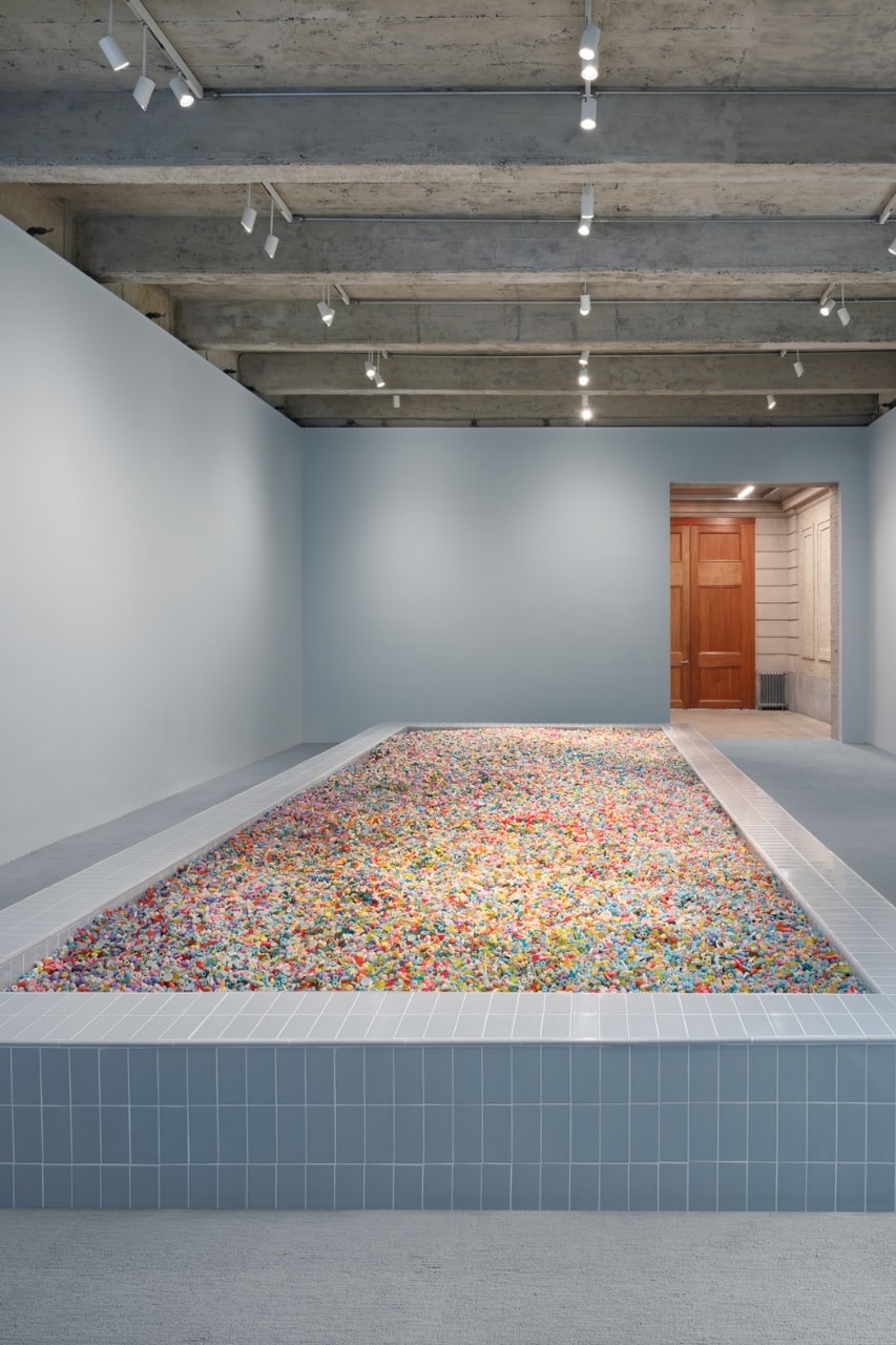 CJ Hendry, art, exhibitions, design, beads, jewelry, galleries, New York