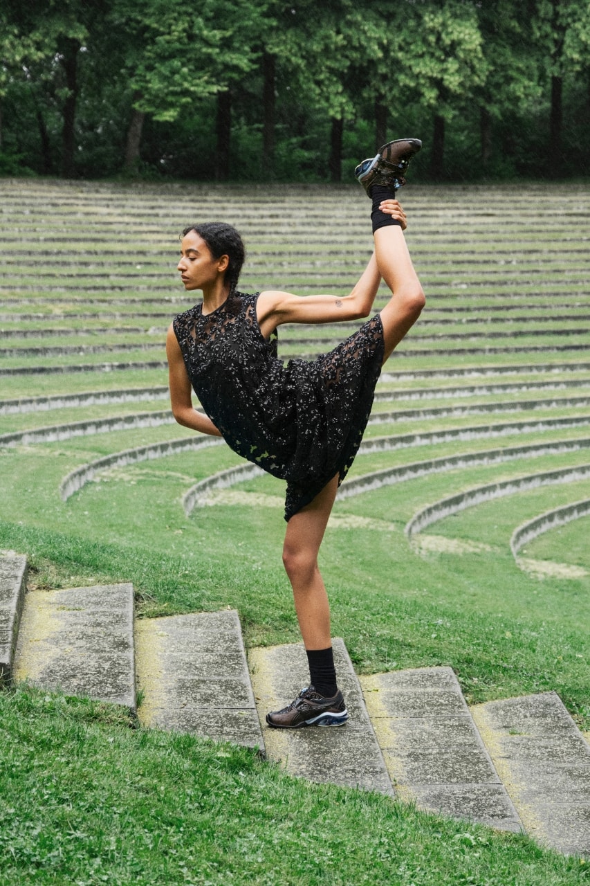 Cecilie Bahnsen, ASICS, sneakers, trainers, shoes, footwear, GEL-KINETIC, flowers, charms