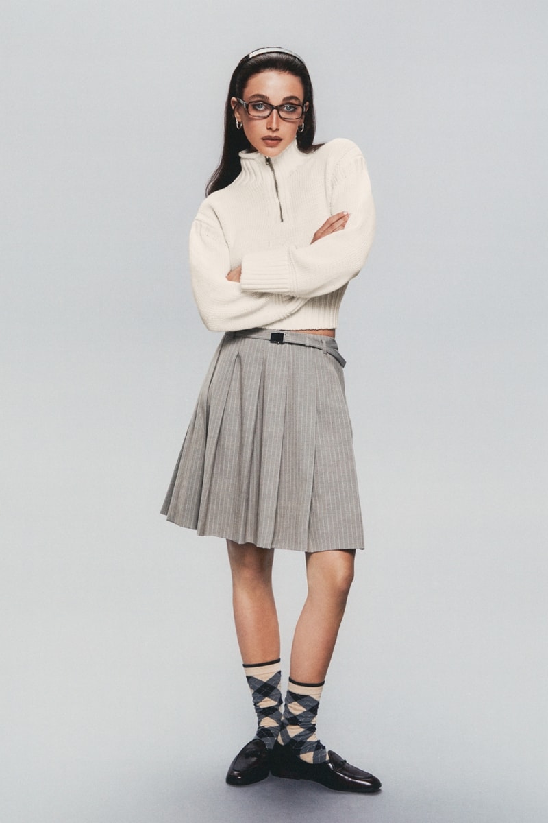 Emma Chamberlain, J.Crew, campaigns, fashion, clothes, knitwear, rollneck, sweater
