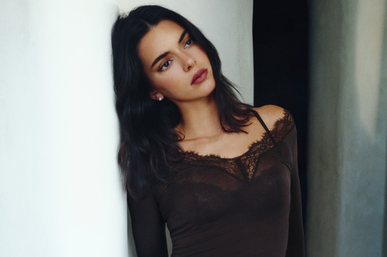 Kendall Jenner, Intimissimi, cashmere, knitwear, clothes, model, campaign, lingerie