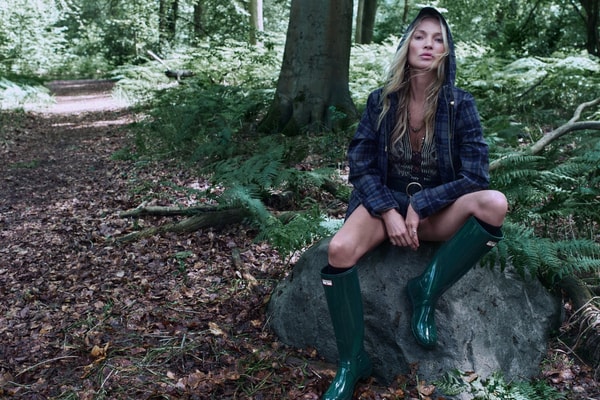 Kate Moss, Hunter, Hunter Boots, Wellingtons, Wellies, rain Boots, festival Fashion, Models, Campaigns, Supermodels, British Fashion, British Brands, Waterproof Boots, Boots, Footwear, Footwear News