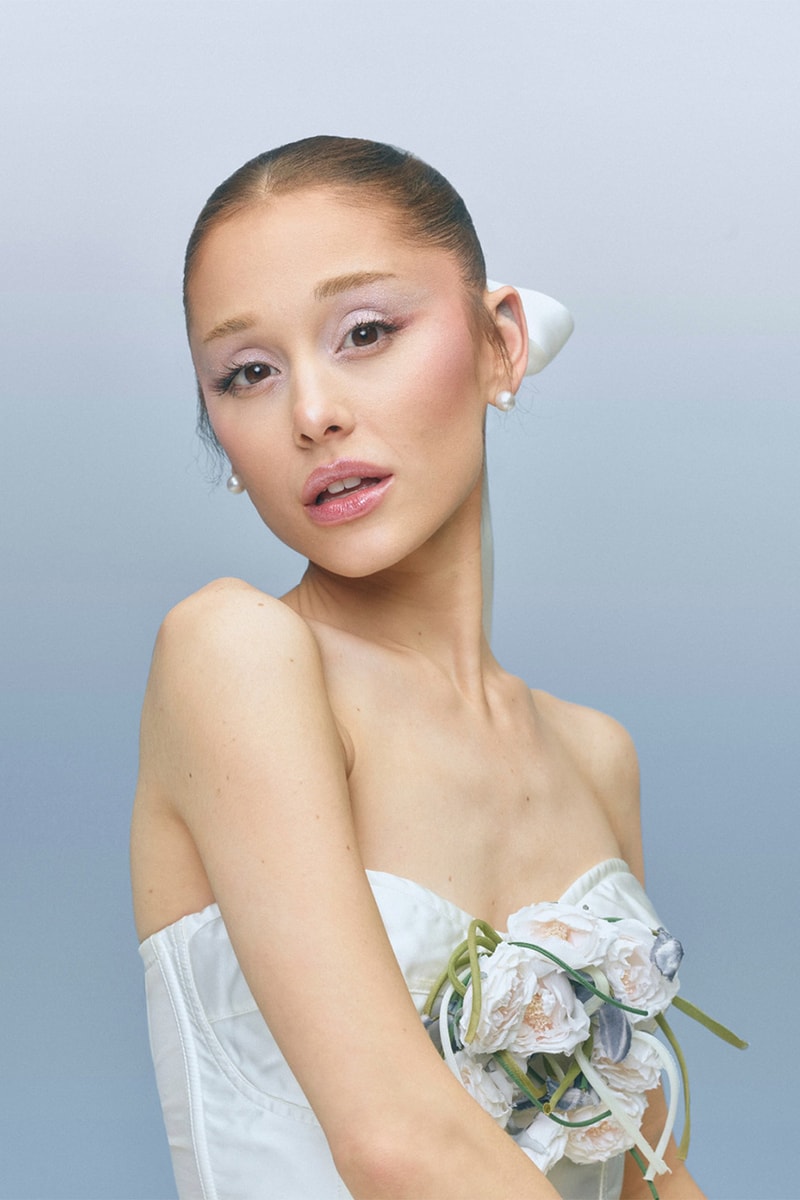 Ariana Grande, r.e.m. beauty, En Pointe Holiday Collection The Eternal Sunshine Tour Makeup, Prima Palette, Makeup, Campaigns