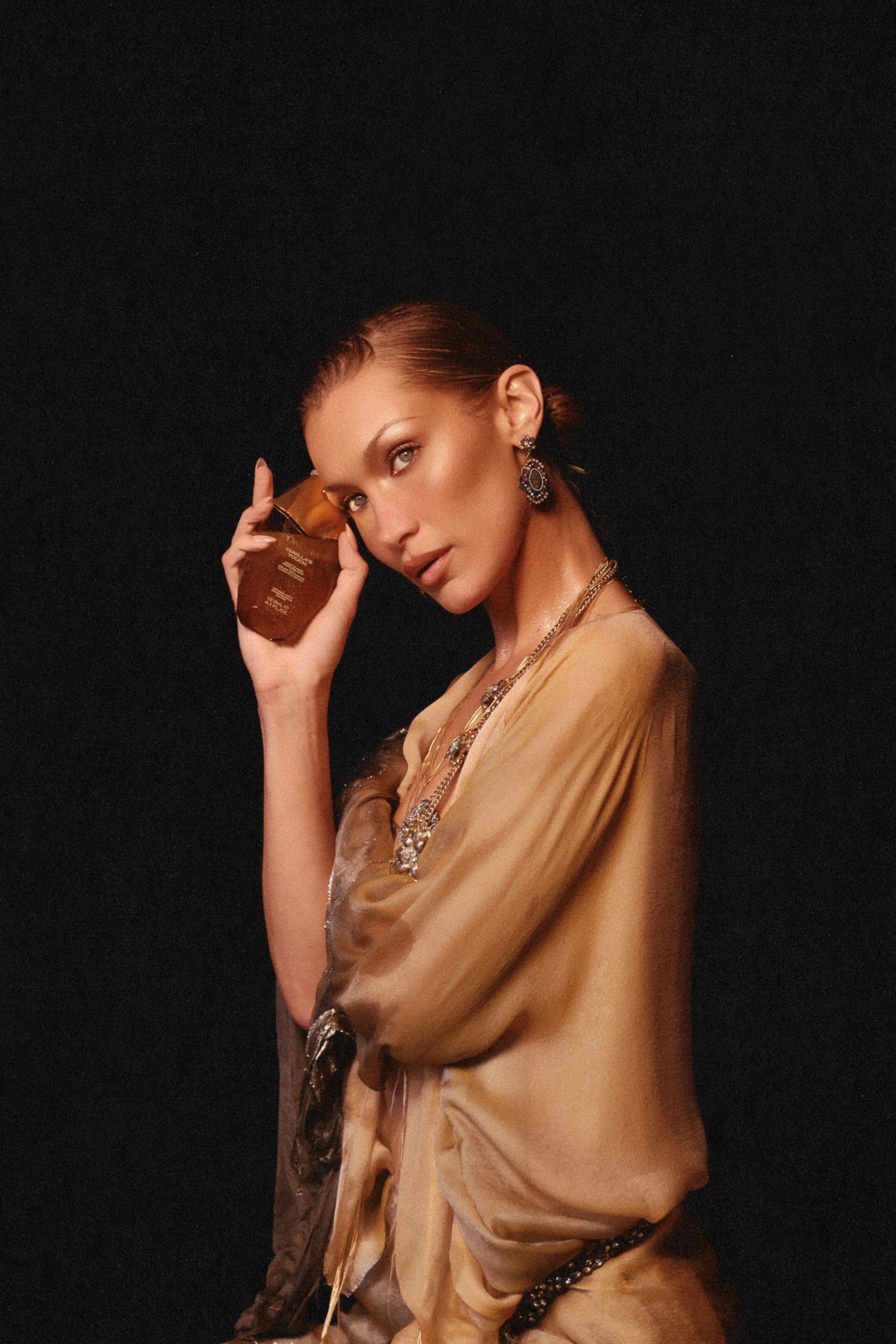 Orebella, Bella Hadid, Birthday, Vanilla's Touch, Body & Hair Perfume Mist, Perfumes, Fragrance, Campaigns