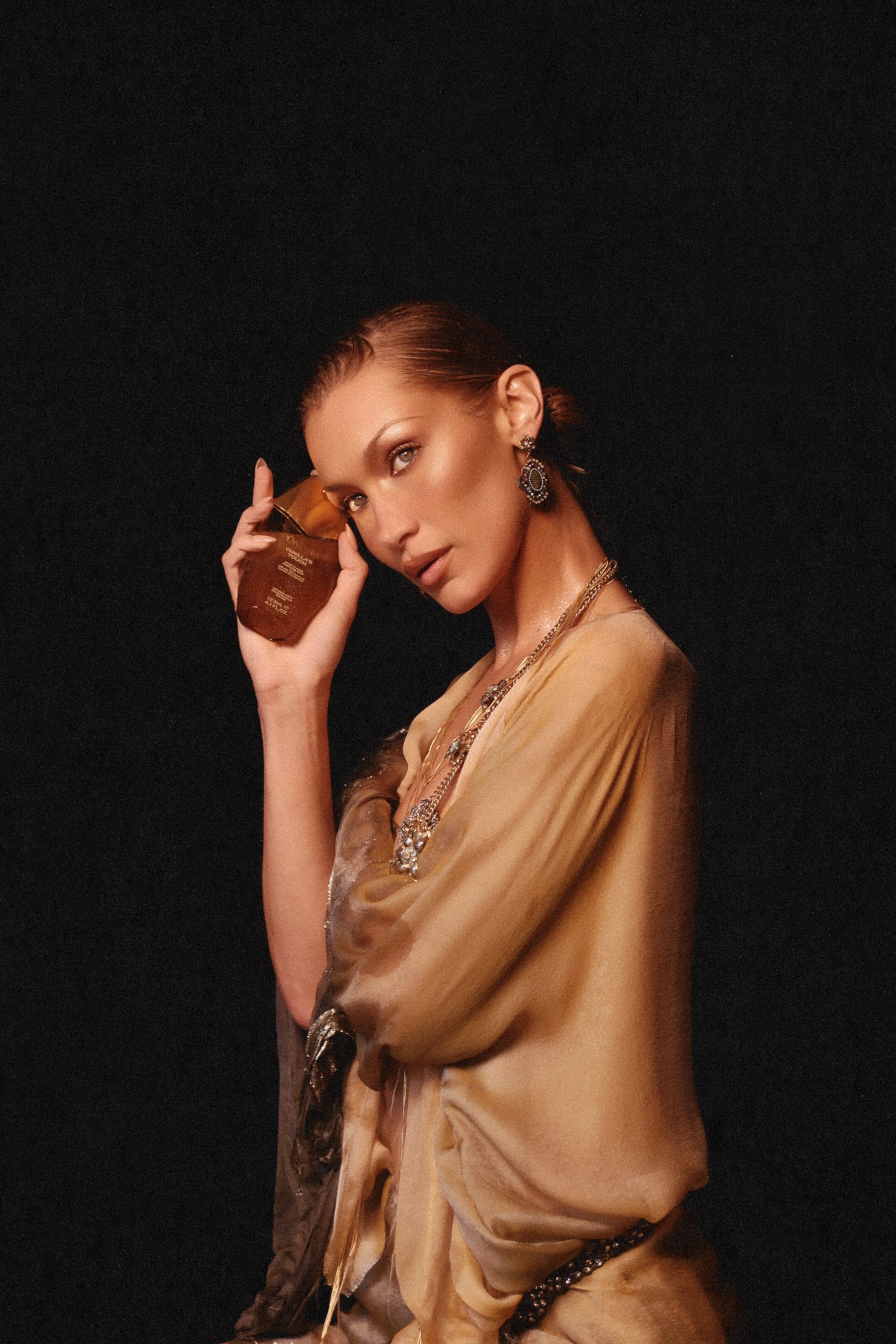 Orebella, Bella Hadid, Birthday, Vanilla's Touch, Body & Hair Perfume Mist, Perfumes, Fragrance, Campaigns