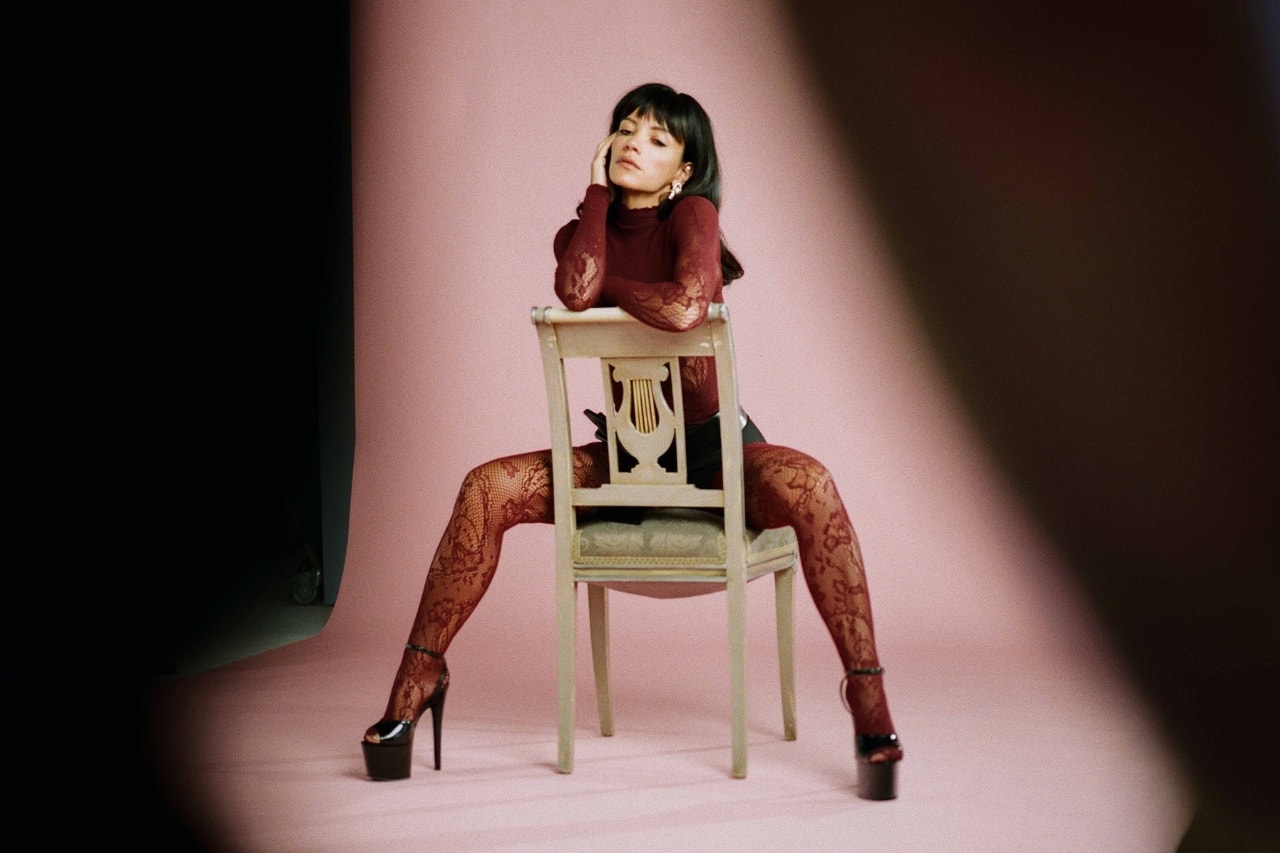Lily Allen, calzedonia, tights, hosiery, lingerie, campaigns, fashion, clothes