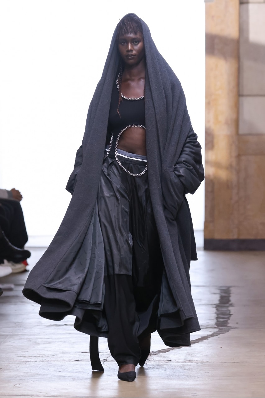 Telfar, SS27, Paris Fashion Week, New York City, Telfar Clemens, Fashion, Black-Owned Brands, Black Designers, Telfar Shopping Bag, Telfar Bag, Spring/Summer 2027