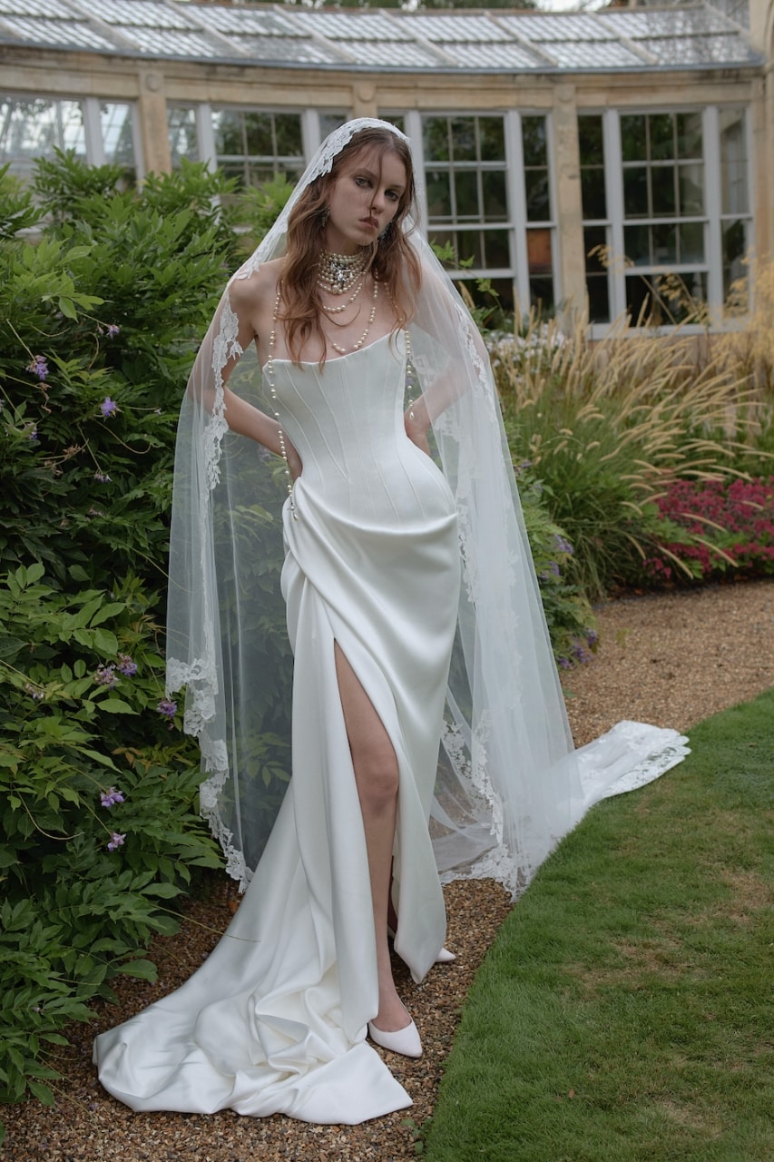 Vivienne Westwood , bridal, wedding, dress, couture, designer, fashion, model, campaign