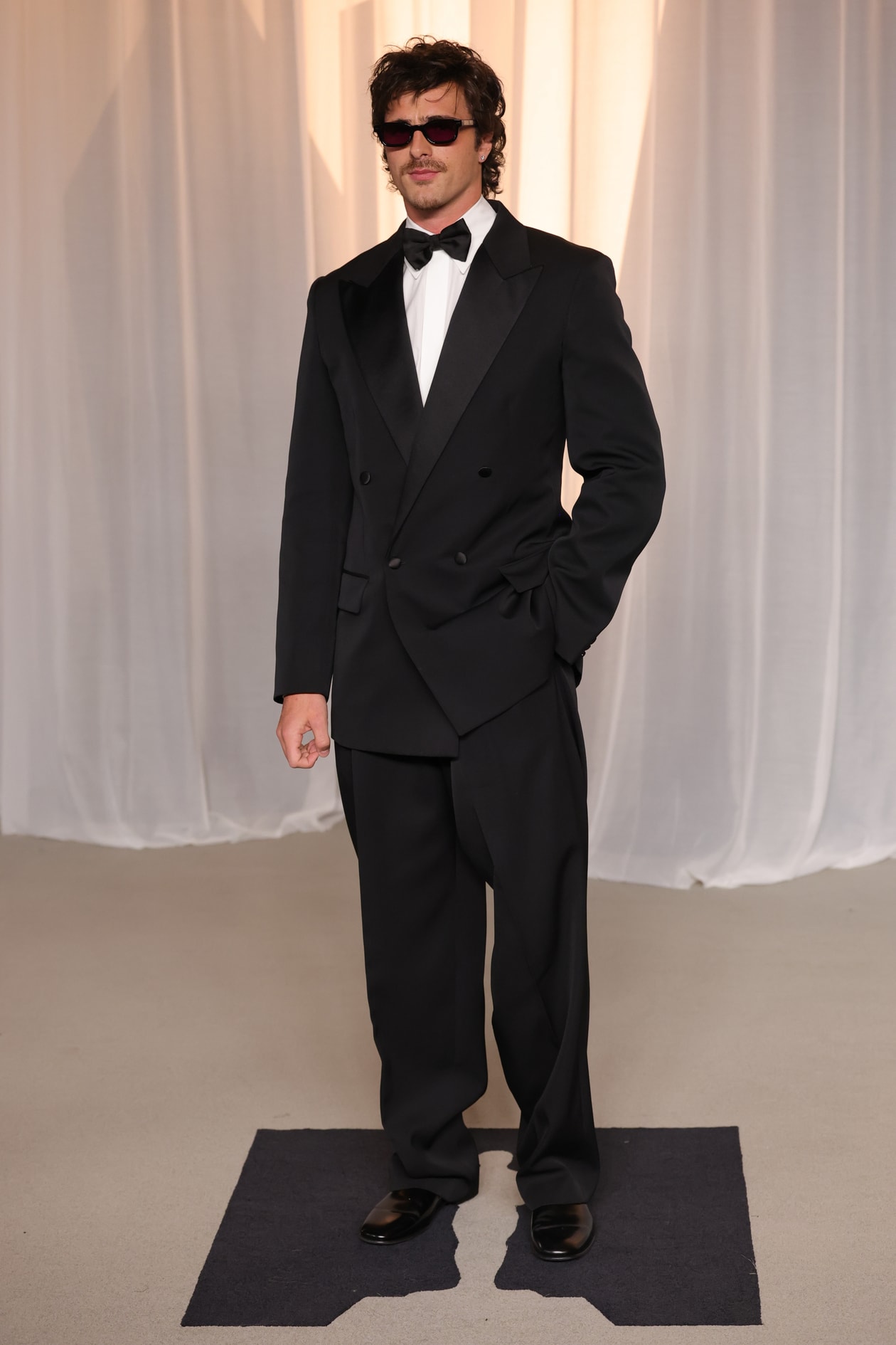 Academy Museum Gala, red carpet, celebrities, fashion, inde navarrette, kendall jenner, kim kardashian, alexa demie, teyana taylor, sabrina carpenter