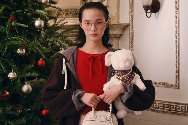 Gigi Hadid, miu miu, campaigns, fashion, holidays, festive, christmas, fashion, clothes, momo
