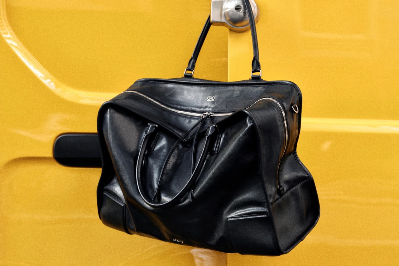 LOEWE, SS27, campaigns, madrid, city, models, fashion, clothes, Diego Calva, Victoria Luengo, Kristine Frøseth, Jiang Qiming