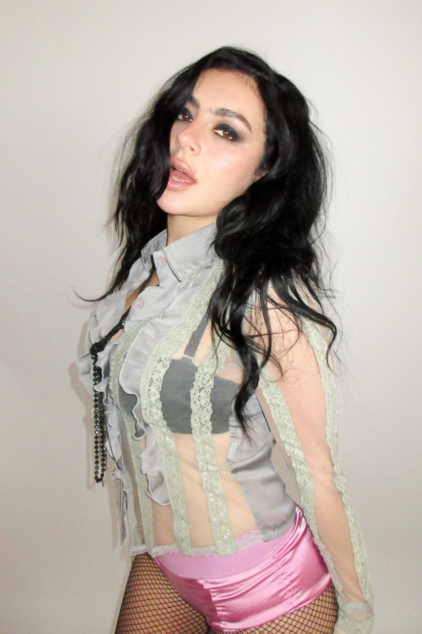 charli xcx, vinted, second hand, vintage, clothes, fashion, archive, celebrity, girl