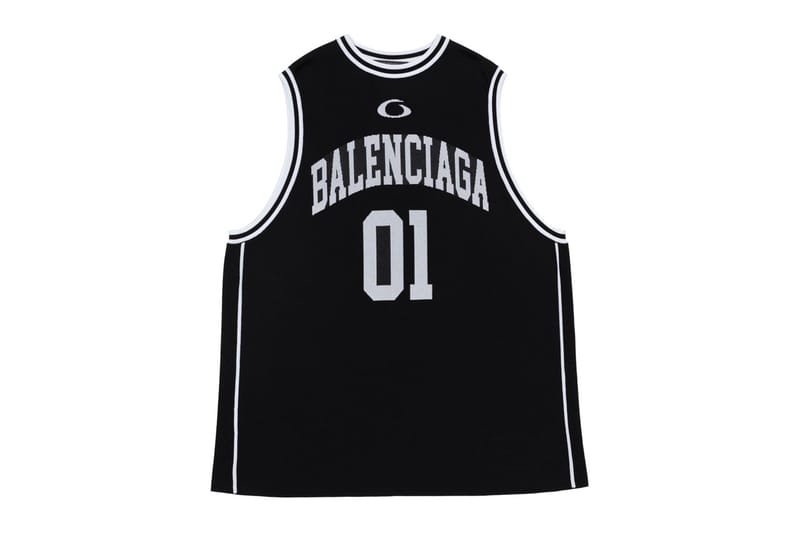 Arrase com a Nova Coleção de Basquete da Balenciaga