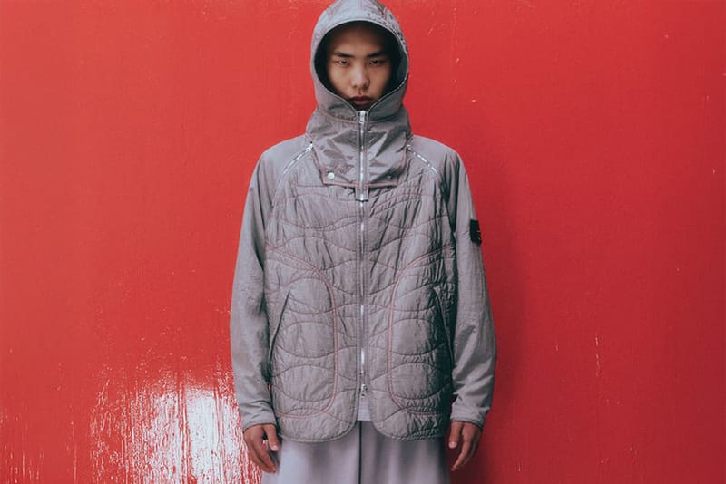 Stone Island Celebra Ano Novo Lunar & Issey Miyake Revela Óculos de Madeira nas Principais Notícias de Moda da Semana