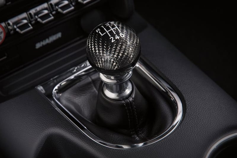 Ford Explora Alavancas Manuais para Carros Elétricos