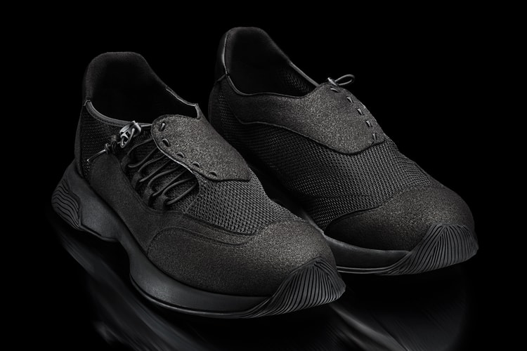 HOMME PLISSÉ ISSEY MIYAKE Revela Novo Tênis BREEZE