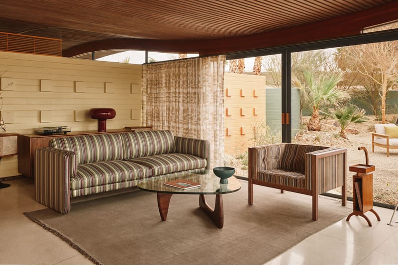 Paul Smith e Design Within Reach Mobiliam a 'Wave House' de Miles C. Bates