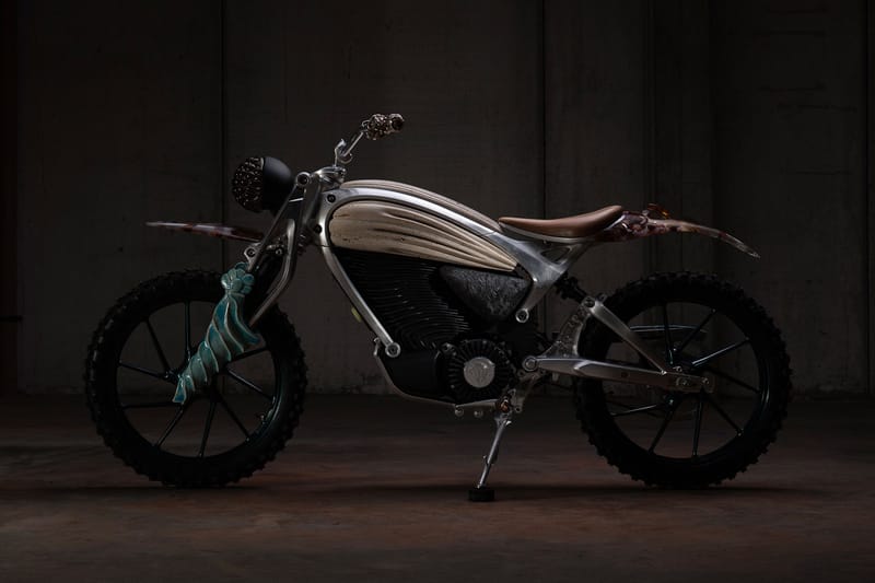 A Flying Flea da Royal Enfield Lança a Moto Artística 'Motototem' de Mattia Biagi