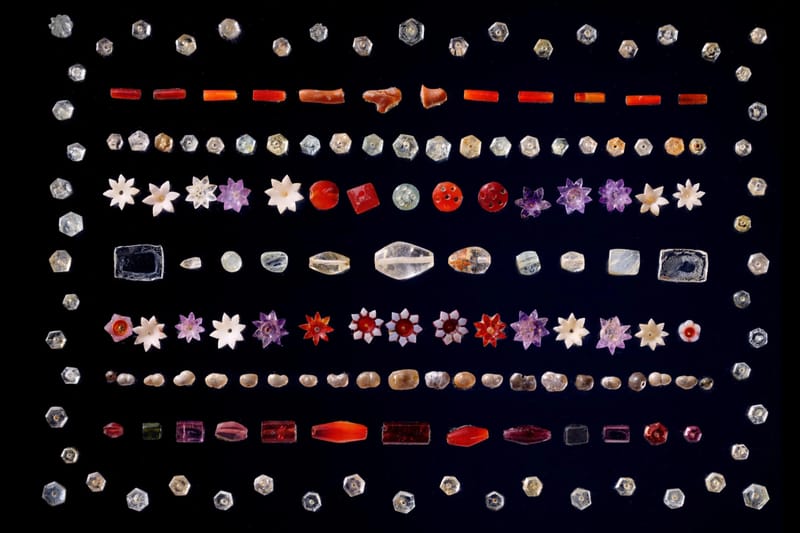 Joias Ligadas a Buddha Vão a Leilão