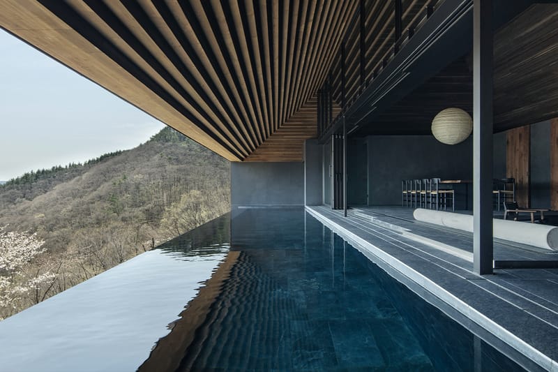 NOT A HOTEL MINAKAMI TOJI é um Santuário Pacífico nas Montanhas