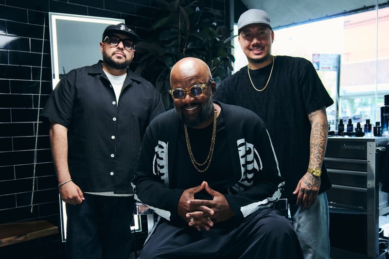 Retratos da paternidade na barbearia com Vince Garcia