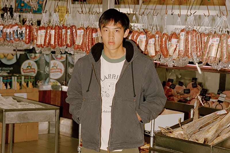 De Melbourne para o mundo, a Larriet prova que o essencial pensado é o uniforme do dia a dia