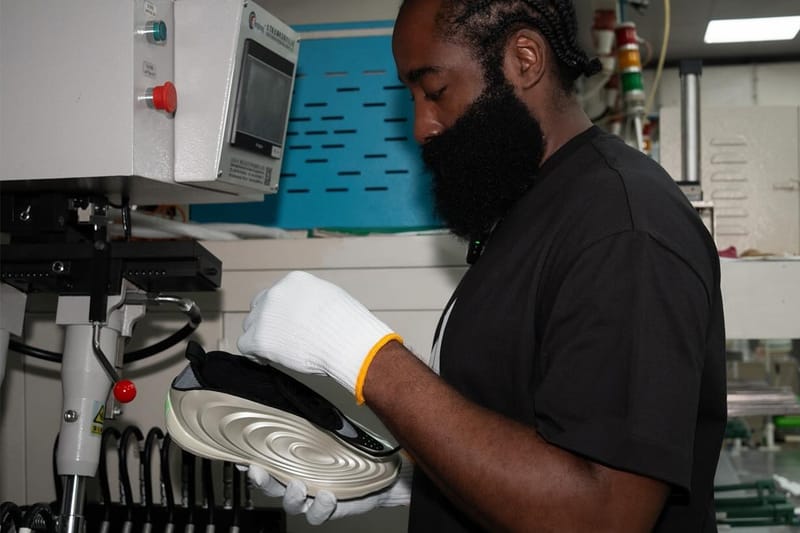 James Harden revela o adidas Harden Vol. 10
