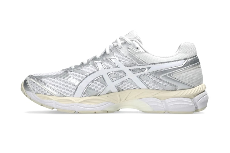 ASICS GEL-CUMULUS 16 ganha acabamento tonal White/White (branco-sobre-branco)