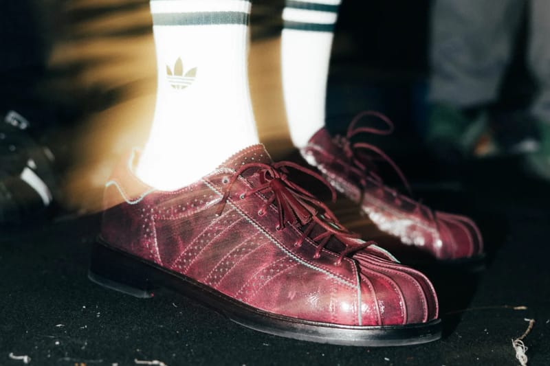 CLOT x adidas apresenta o novo pack Dress Superstar "CCS 20th Special Edition"