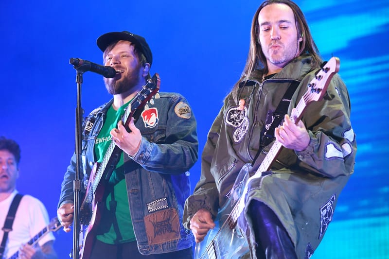 Fall Out Boy celebra 20 anos de ‘From Under The Cork Tree’ com edição especial