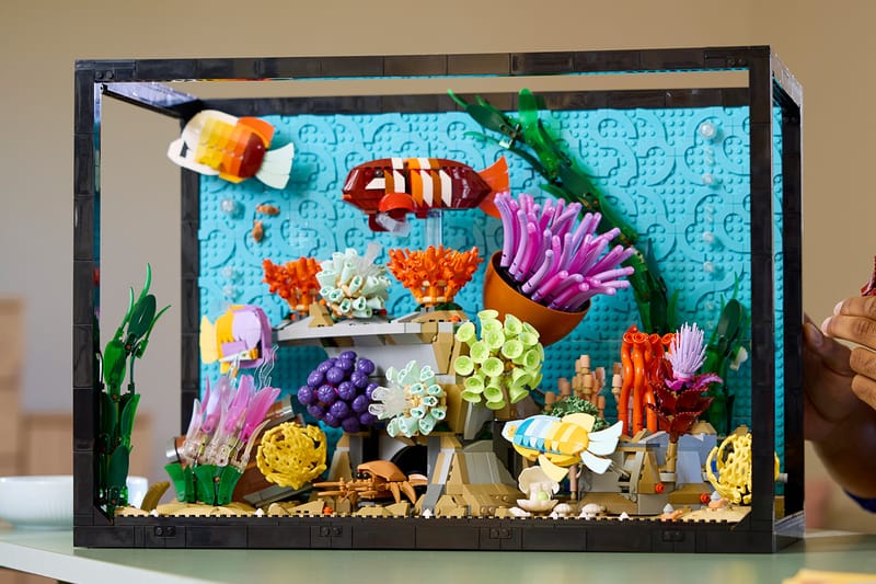 LEGO® Icons lança o conjunto Tropical Aquarium