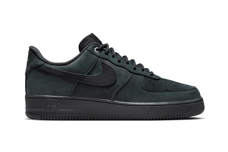 Imagens oficiais do Nike Air Force 1 Low "Black Nubuck"