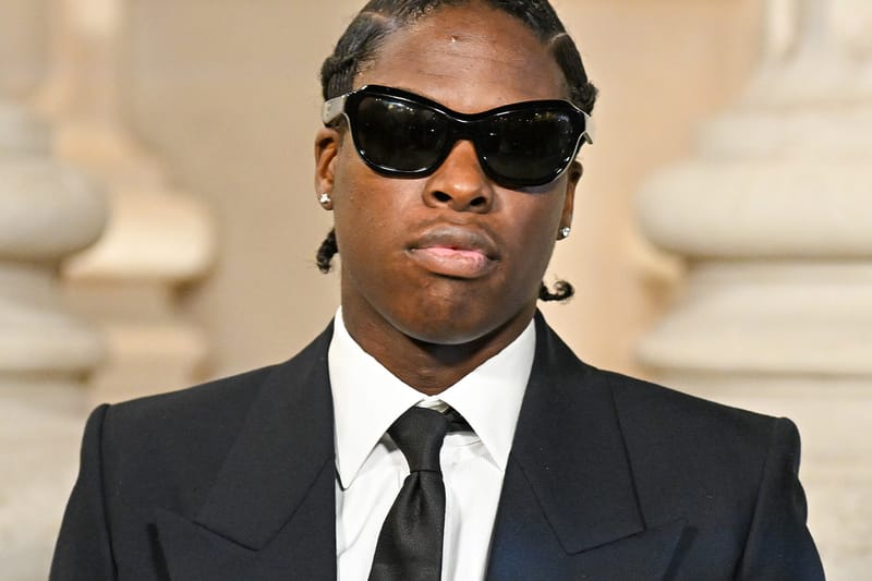Daniel Caesar entra pela primeira vez no Top 10 com 'Son of Spergy'