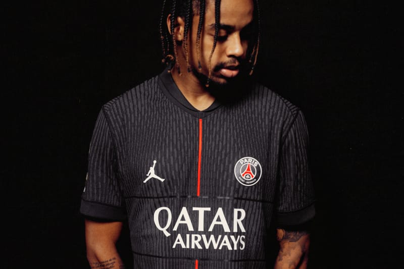Paris Saint-Germain e Jordan Brand lançam quarto uniforme da temporada 25-26