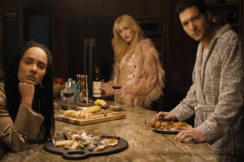 Primeiras imagens da nova série da Netflix dos Duffer Brothers, ‘Something Very Bad Is Going to Happen’