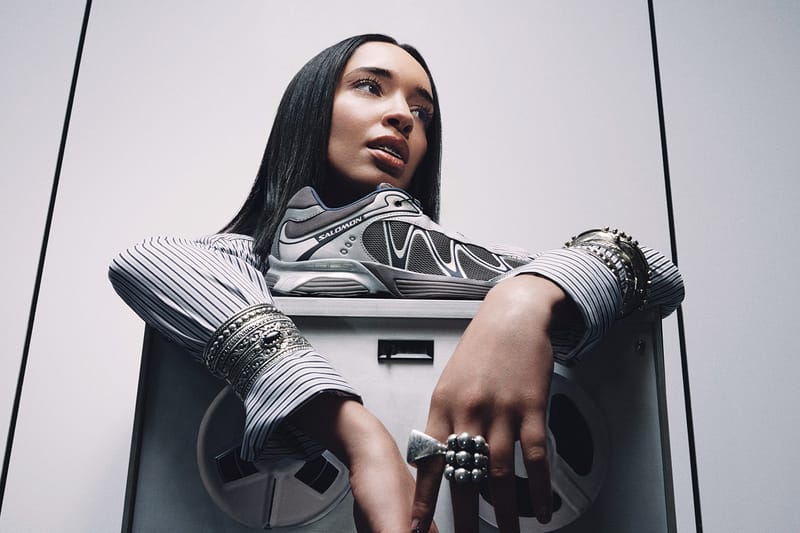 Tese Surreal de Estilo: Dina Ayada Estrela a Campanha do Salomon XT-Whisper