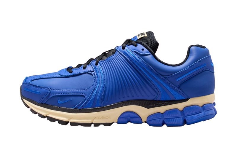 Imagens oficiais do Nike Zoom Vomero 5 sem Swoosh “Game Royal”