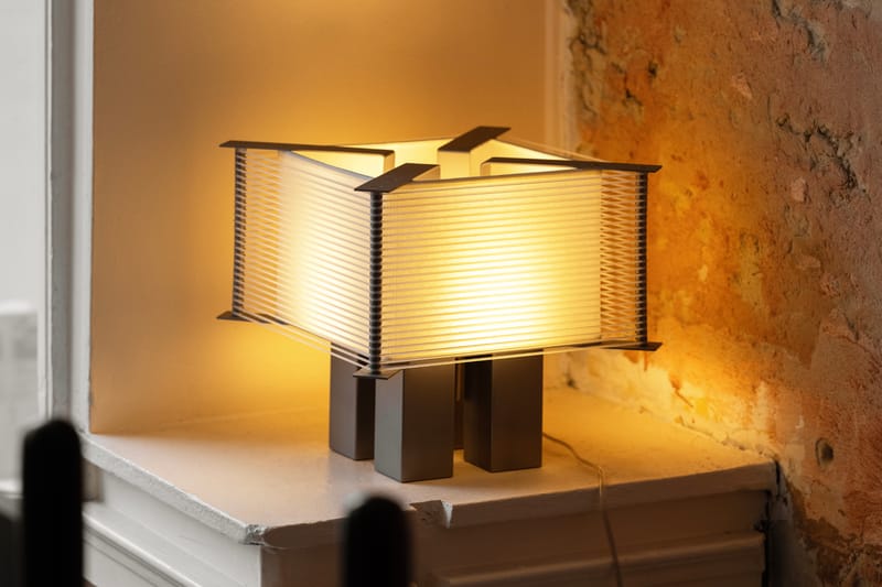 KØGE Design e Imprécis apresentam a Boxing Ring Lamp 081