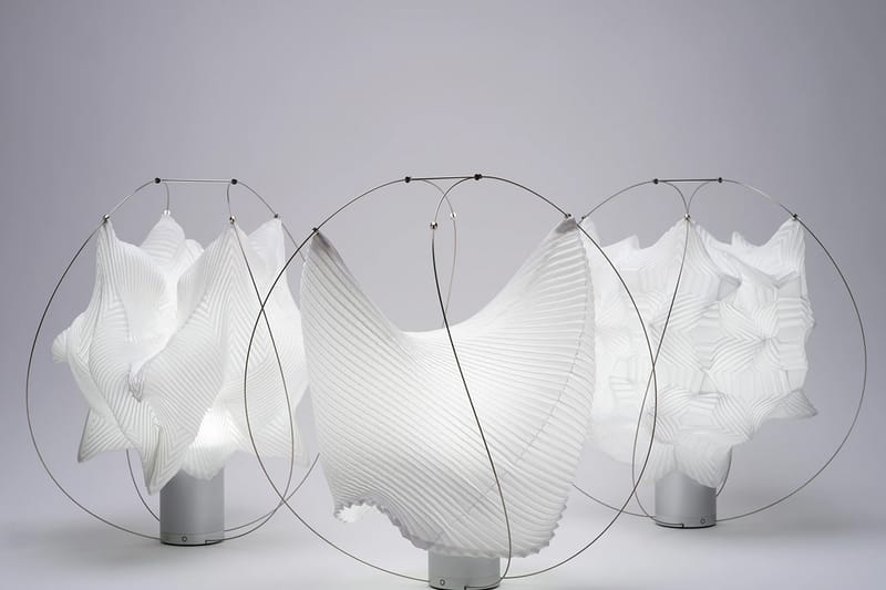 Issey Miyake leva seu icônico plissado para a decoração da casa