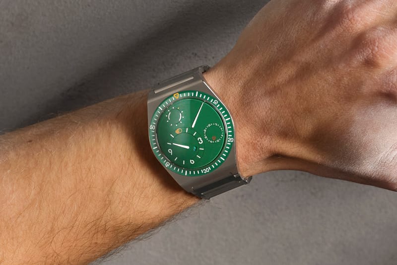 Ressence apresenta duas novas cores para o relógio TYPE 7