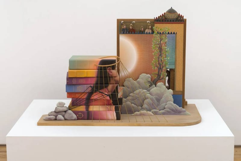Arghavan Khosravi leva narrativas diaspóricas à mostra ‘What Remains’