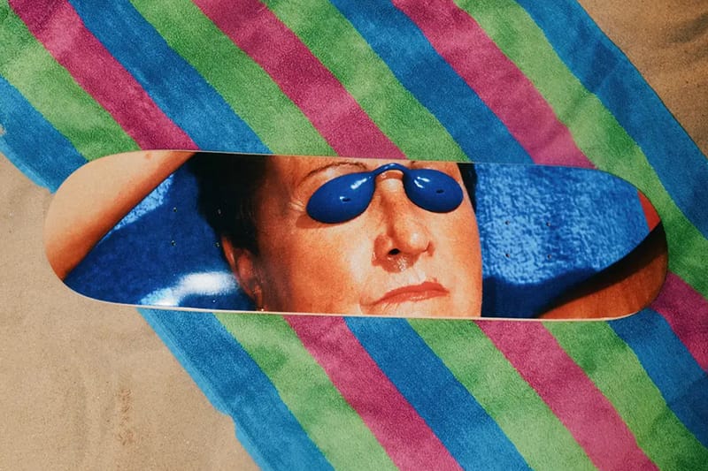 Cenas de praia cinematográficas de Martin Parr estrelam a nova coleção da THE SKATEROOM