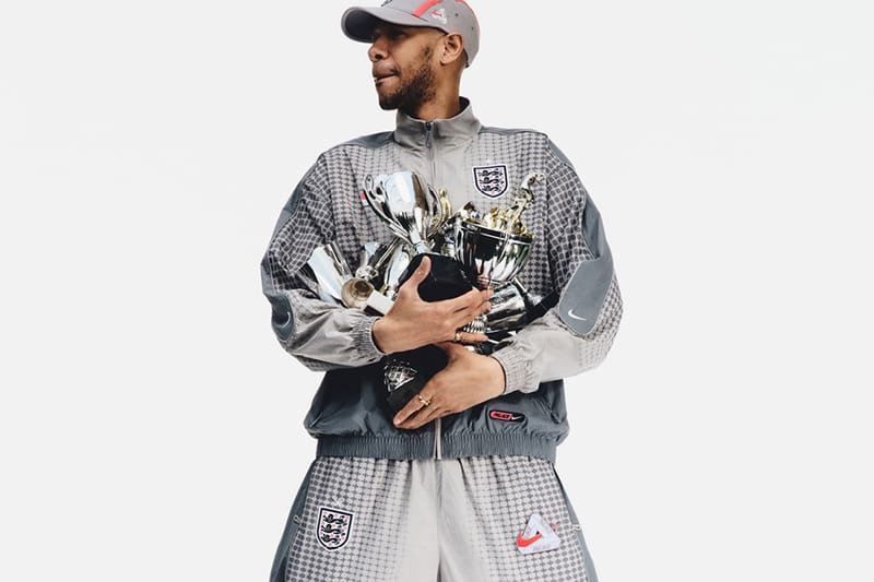 Primeiras imagens oficiais da coleção Palace Skateboards x Nike x England “Three Lions”