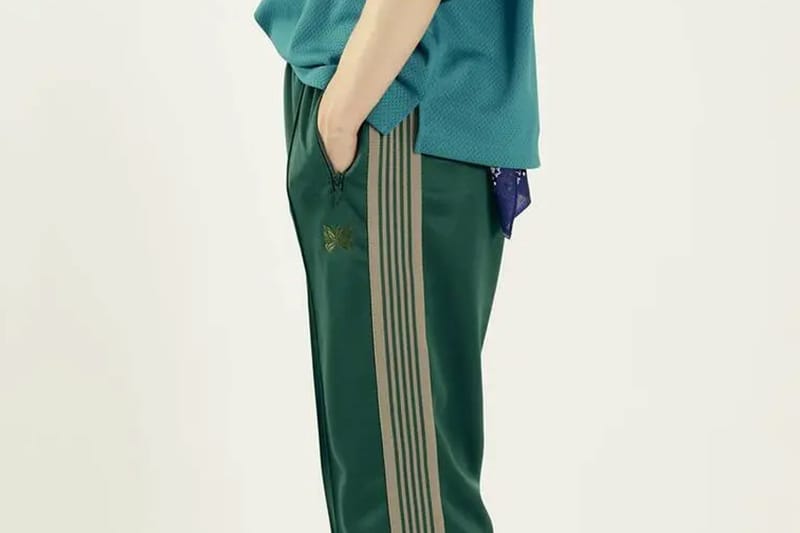 JOURNAL STANDARD e NEEDLES lançam track pants colaborativas para a coleção SS26