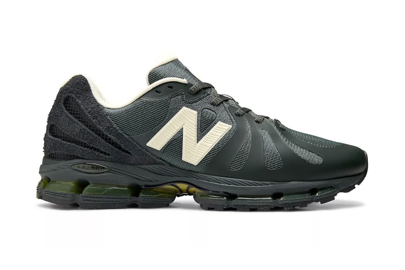 Primeiras imagens do Stone Island x New Balance 1890 “Deep Forest”