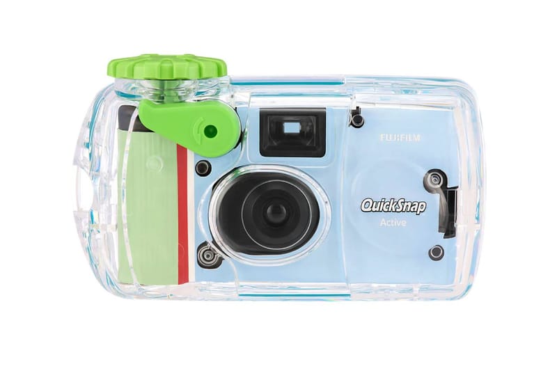 Fujifilm QuickSnap completa 40 anos com novas câmeras descartáveis preto e branco e à prova d’água