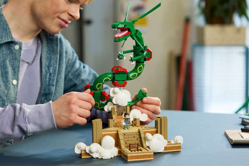 LEGO se prepara para lançar o majestoso kit Pokémon Rayquaza