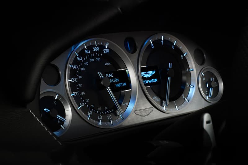 2012 Aston Martin V8 Vantage 