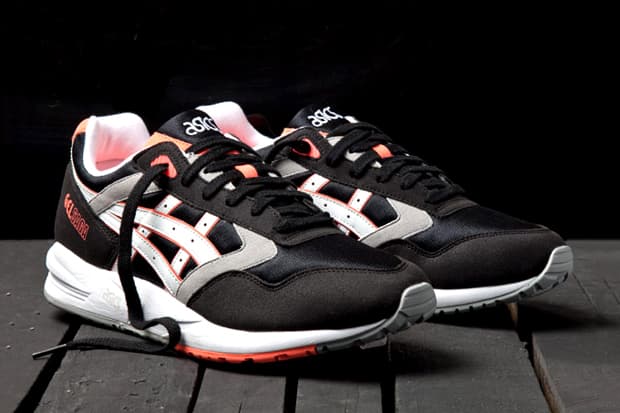 ASICS Gel Saga “Orange Blaze” 鞋款