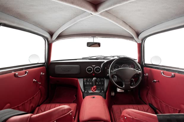 Aston Martin DB4 Zagato Carbon Fiber