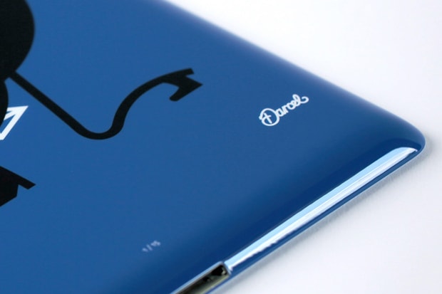 Darcel Disappoints x Colibri Customized Apple 系列
